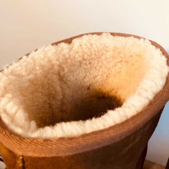 UGG Tall Boots - Picture 5 of 7